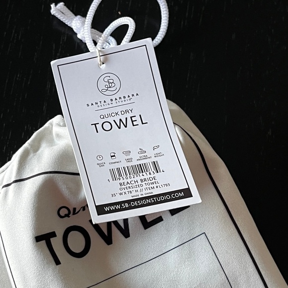 Santa Barbara Beach Bride Towel NWT - Picture 2 of 5